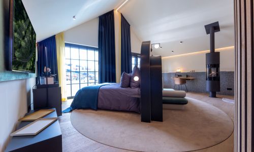 Premium Penthouse Suite Fir Tree