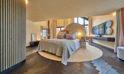 Premium Penthouse Suite Bett