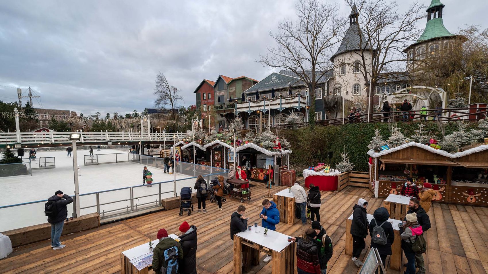 ice-rink-snack-europa-park-erlebnis-resort